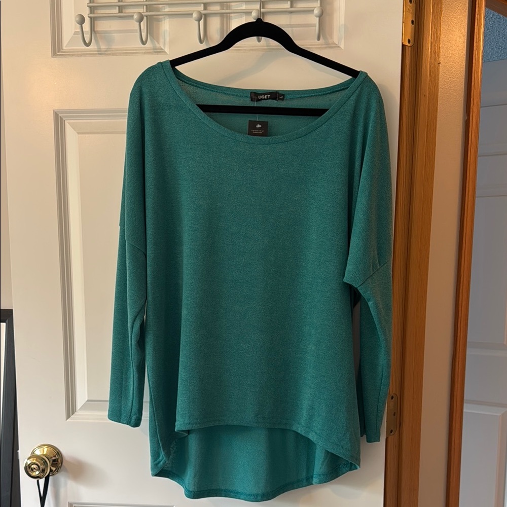 Teal Crew Neck Hi-Low Sweater with Relaxed Fit
